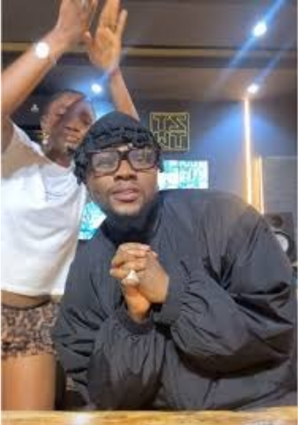 Simi – Day By Day Ft. Kizz Daniel